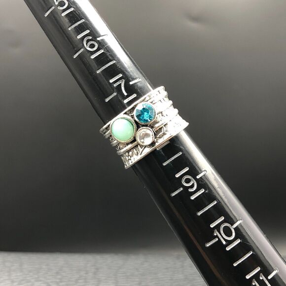 Modern Art Ring Size 7.5 Blue Bezel Set Crystals Textured Silver Tone Wide Band - Picture 7 of 8